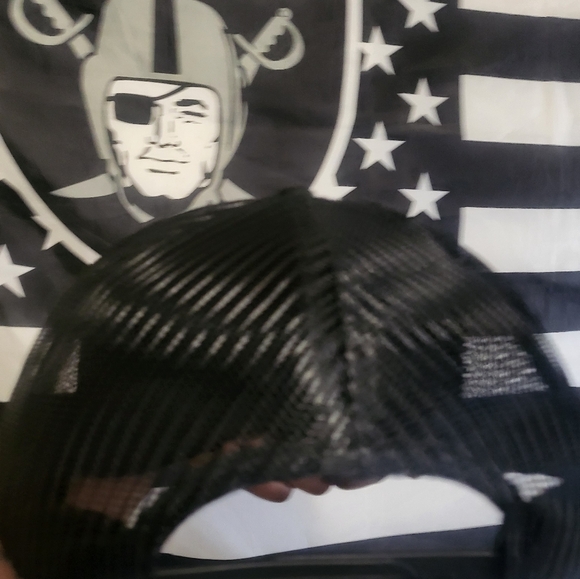 Vans hat - Picture 3 of 3